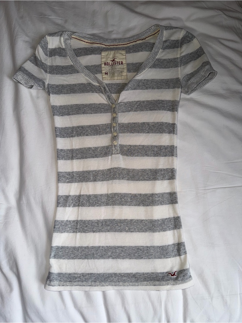 Y2K Hollister Gray & White Striped Short-Sleeve Henley Tee